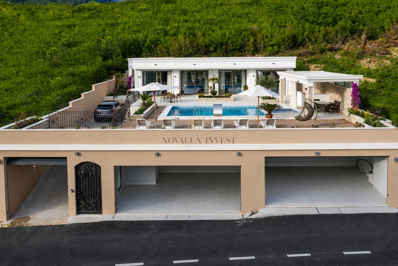 Rent, house, 190m², Jaz, Budva