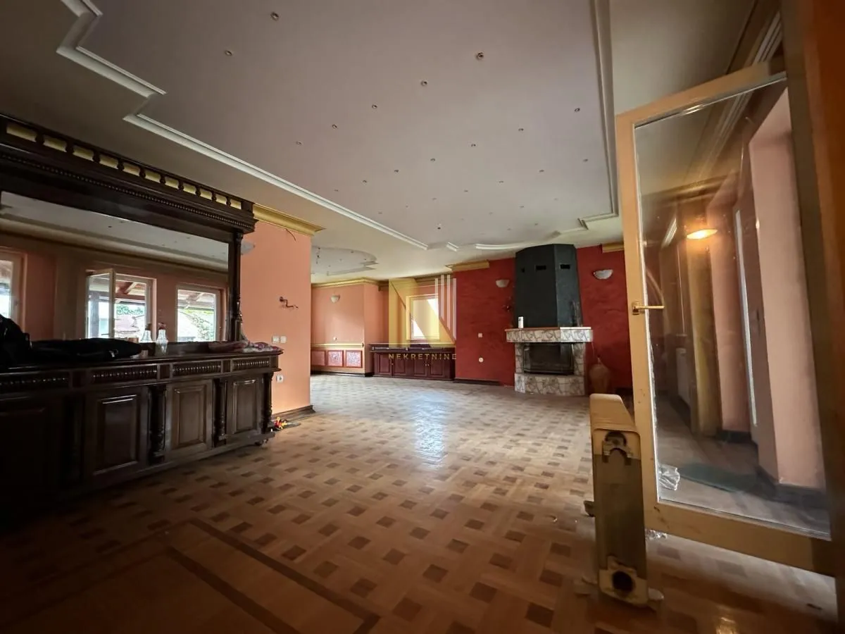 Prodaja, kuća, 809m², Sombor, Srbija