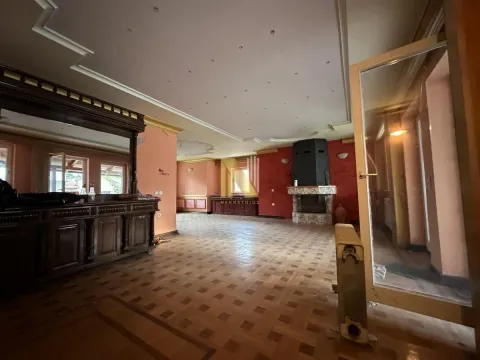 Sale, house, 809m², Sombor, Srbija - image 10