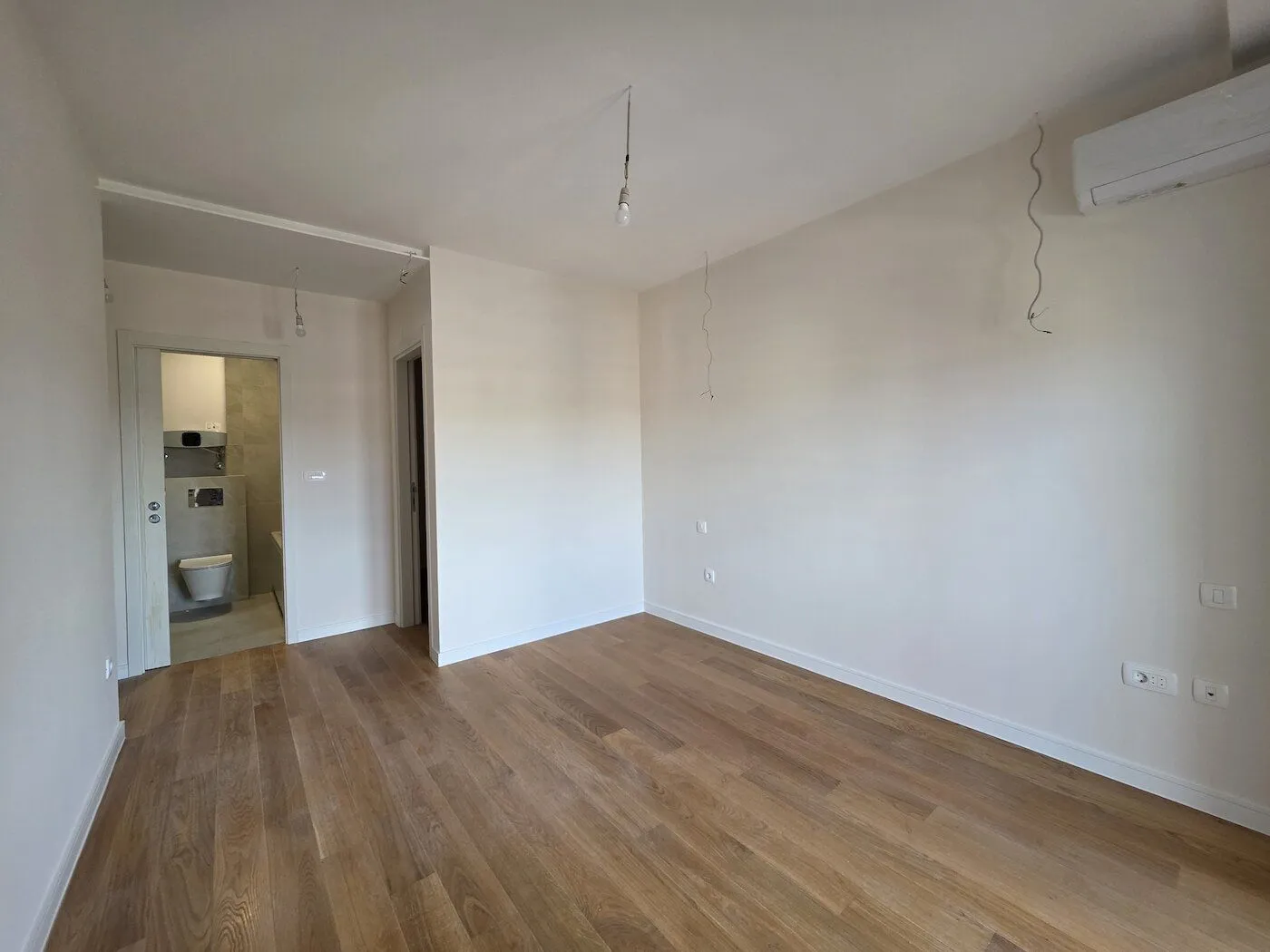 Rent, apartment, 95m², Central Point, Podgorica