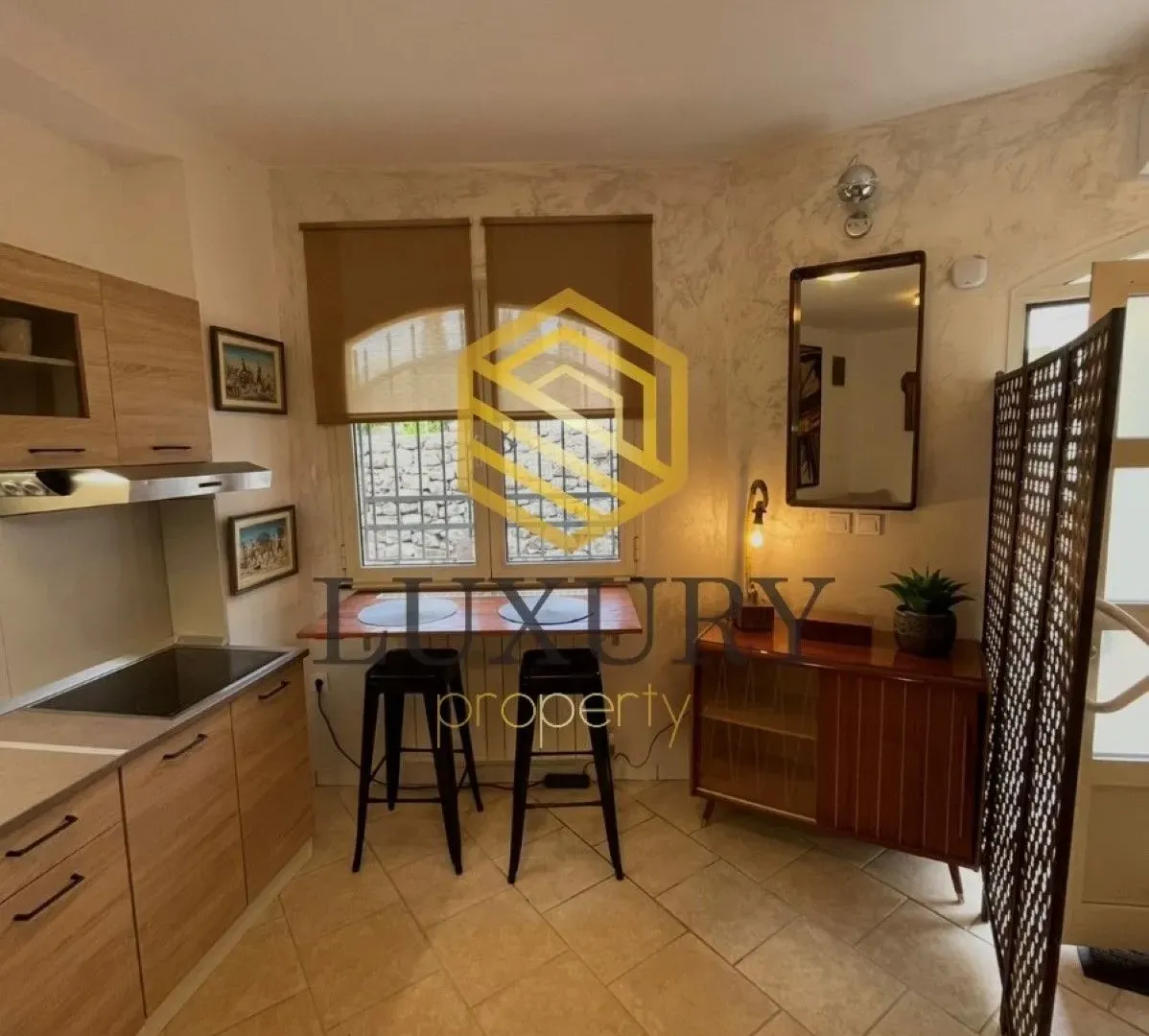 Rent, studio apartment, 30m², Stara Varoš, Podgorica