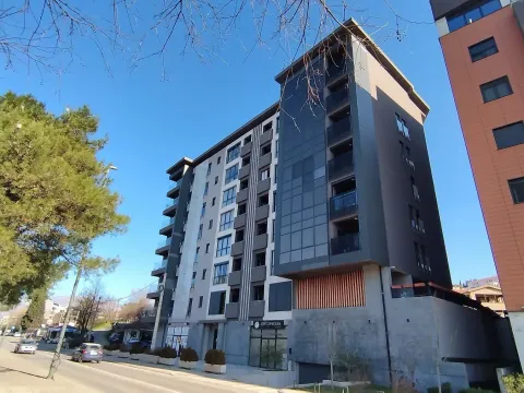 Rent, apartment, 35m², Centar, Podgorica - image 2