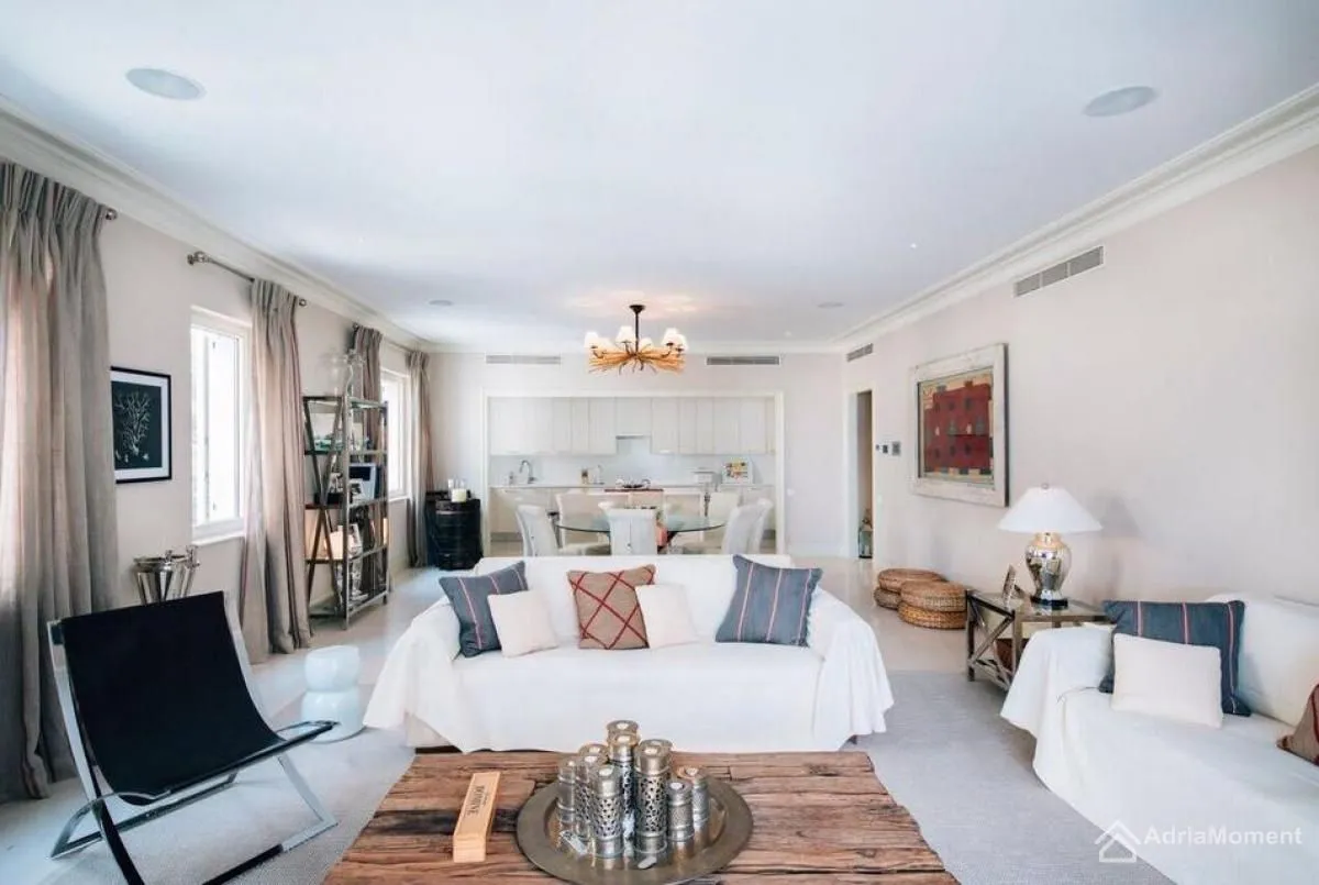 Sale, three bedroom apartment, 312m², Porto Montenegro, Tivat
