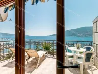 Prodaja, dvosoban stan, 68m², Centar, Herceg Novi - image 1