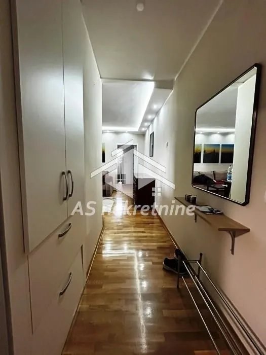 Rent, apartment, 60m², Savski Venac, Beograd