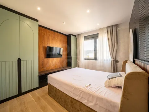 Rent, three bedroom apartment, 120m², Pod Kuk, Tivat - image 8