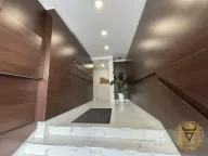 Izdavanje, dvosoban stan, 75m², Kalenić Pijaca, Vračar Sve Podlokacije - image 9