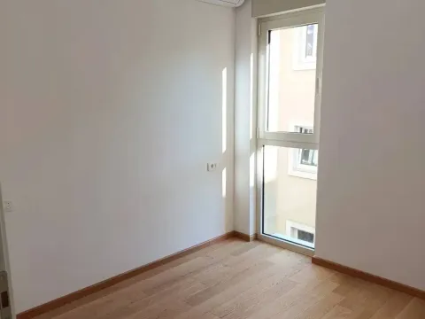Sale, two bedroom apartment, 65m², Centar, Budva - image 7
