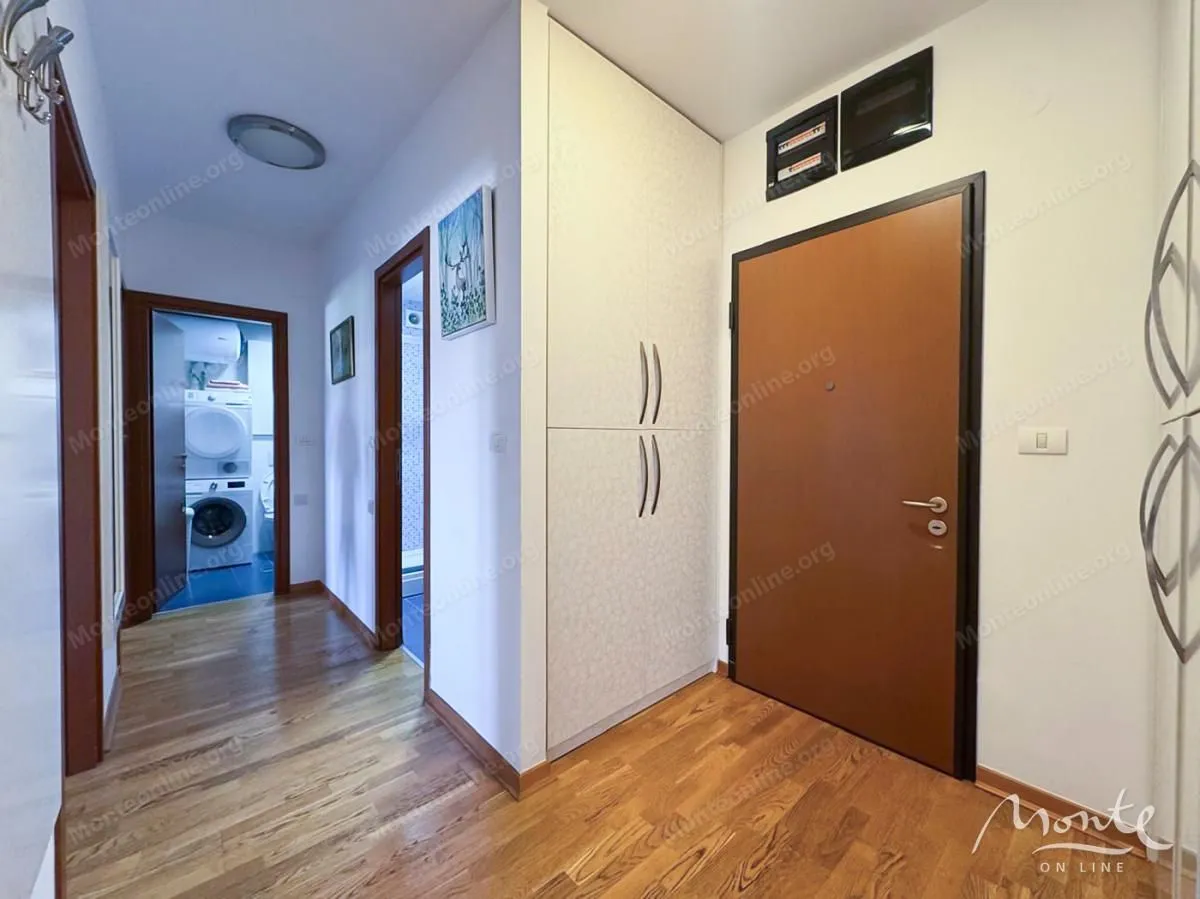 Prodaja, dvosoban stan, 68m², City Kvart, Podgorica