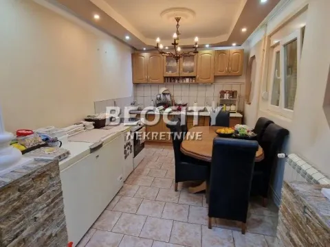 Prodaja, kuća, 250m², Mali Mokri Lug, Zvezdara Sve Podlokacije - image 9