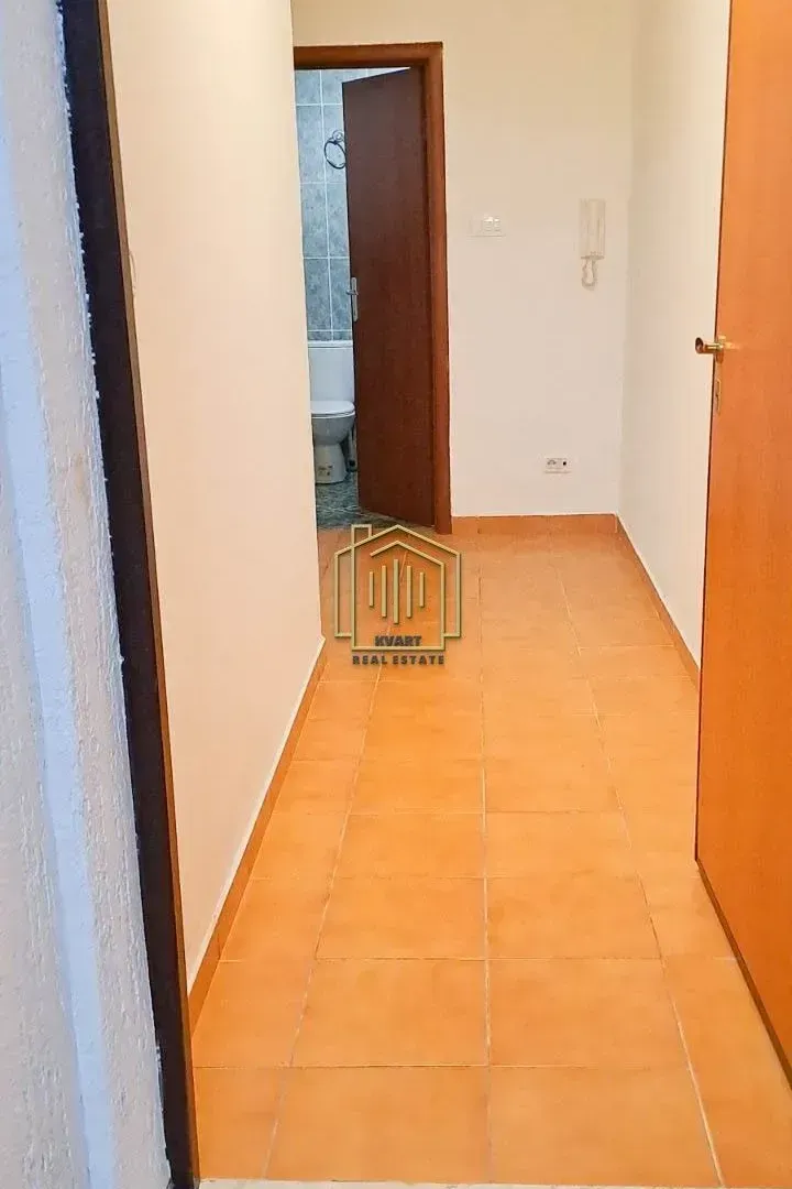 Rent, one bedroom apartment, 45m², Stari Aerodrom, Podgorica