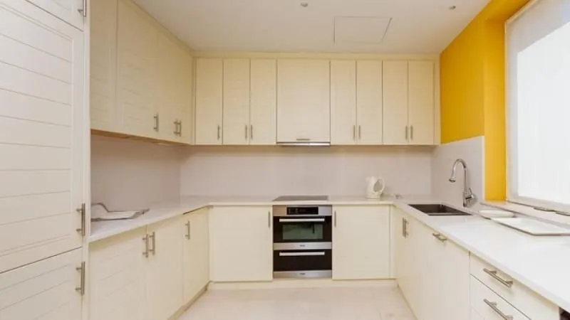 Prodaja, jednosoban stan, 119m², Centar, Tivat