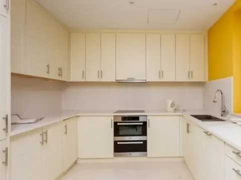 Prodaja, jednosoban stan, 119m², Centar, Tivat - image 10