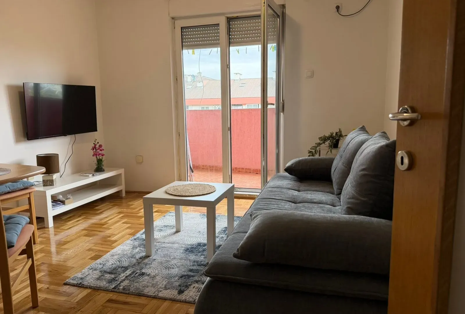 Izdavanje, jednosoban stan, 28m², Zabjelo, Podgorica