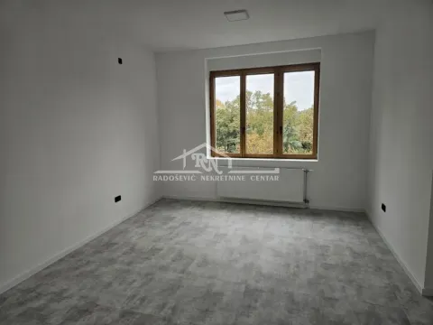 Prodaja, četvorosoban stan, 103m², Vračar Sve Podlokacije, Beograd - image 8