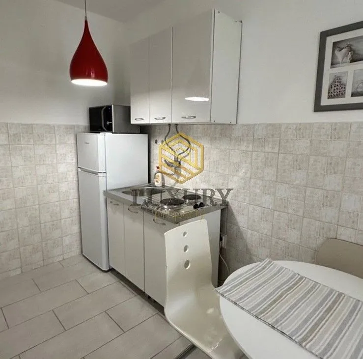 Rent, one bedroom apartment, 37m², Tološka šuma, Podgorica
