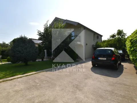 Rent, house, 250m², Donja Gorica, Podgorica - image 2