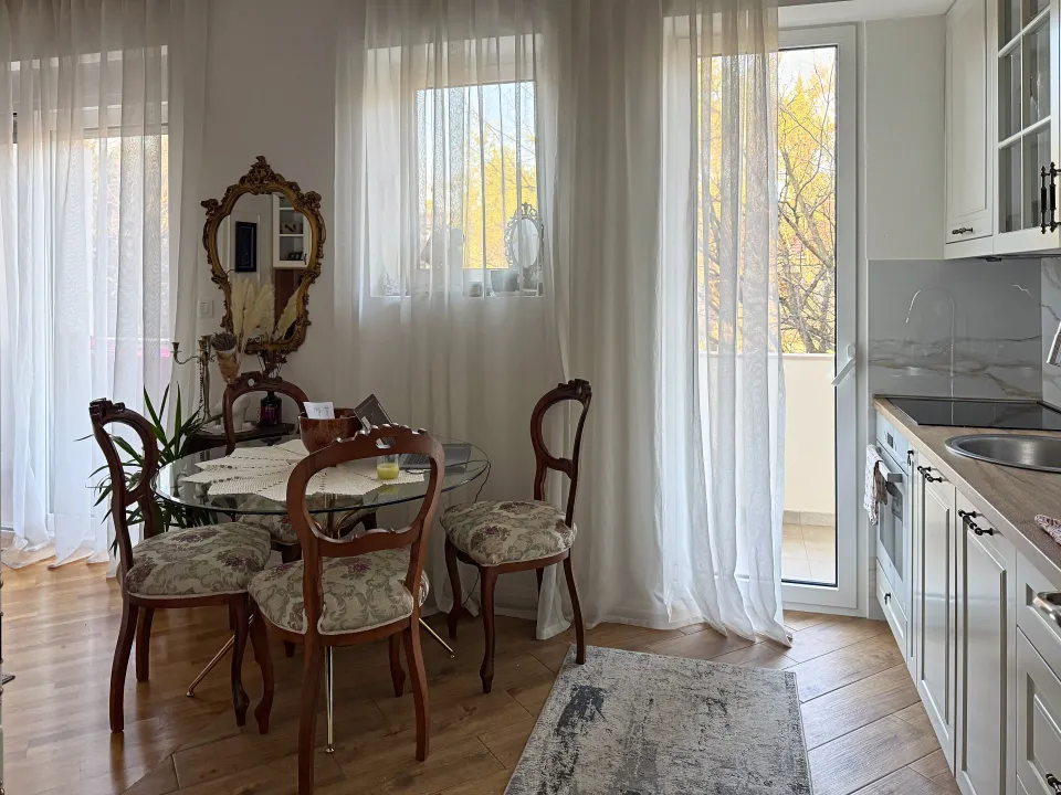 Prodaja, jednosoban stan, 60m², Centar, Podgorica