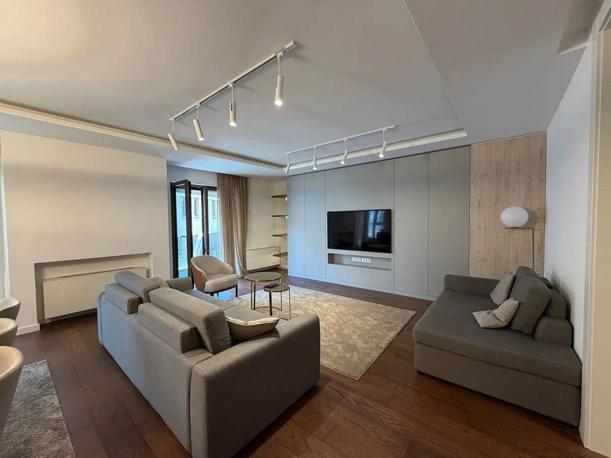 Rent, three bedroom apartment, 89m², Vračar Hram, Vračar Sve Podlokacije