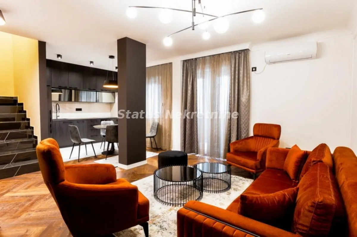 Izdavanje, stan, 108m², Petrovaradin, Novi Sad