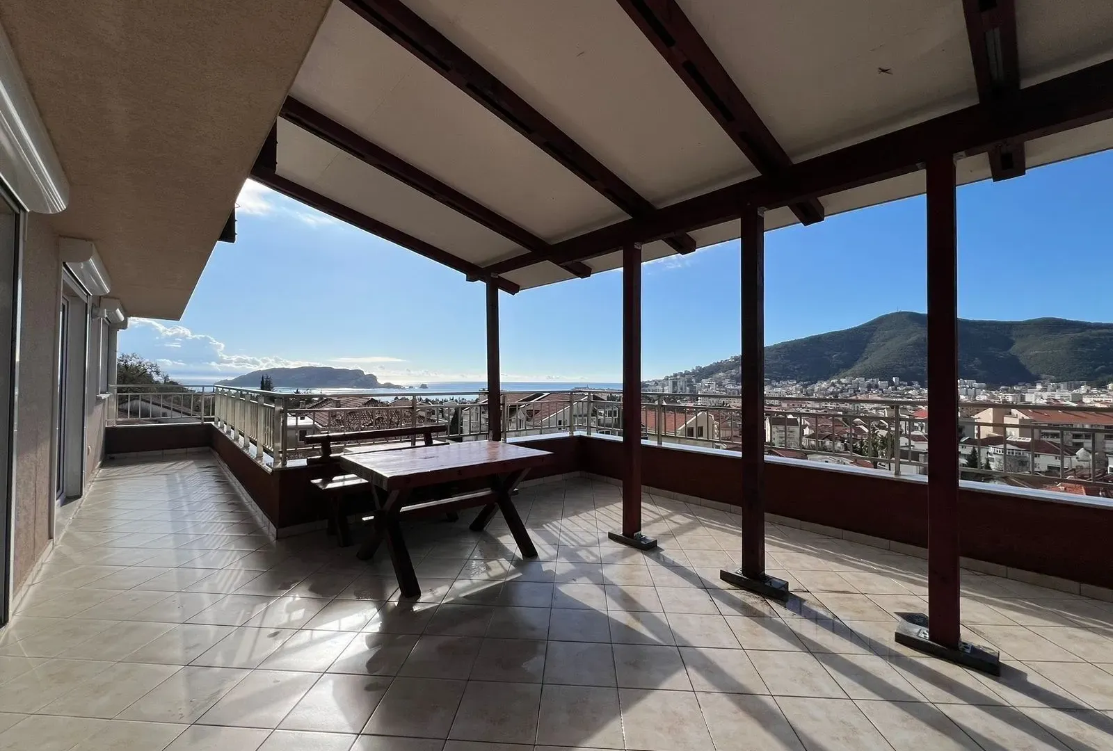 Sale, apartment, 111m², Podkošljun, Budva