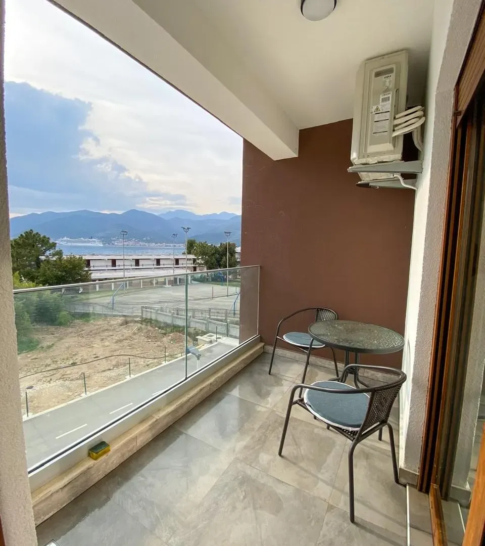 Prodaja, jednosoban stan, 35m², Donja Lastva, Tivat