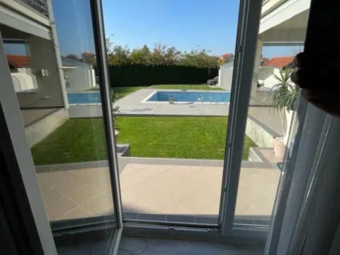 Prodaja, kuća, 342m², Stari Banovci, Stara Pazova - image 5