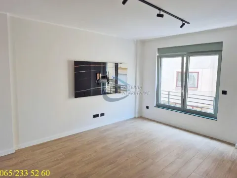 Prodaja, dvosoban stan, 65m², Kalenić Pijaca, Vračar Sve Podlokacije - image 8