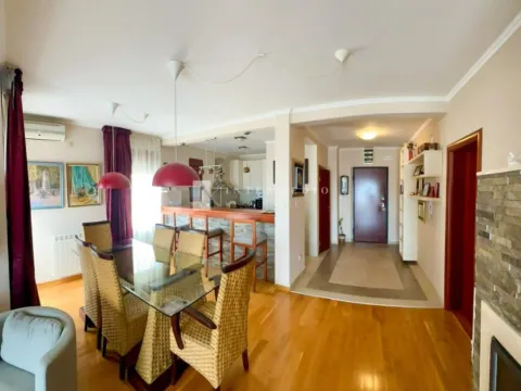 Rent, two bedroom apartment, 105m², Topla, Herceg Novi - image 4