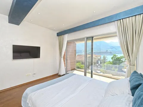 Rent, three bedroom apartment, 130m², Dobrota, Kotor - image 6