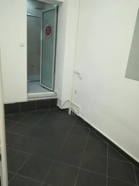 Rent, office space, 140m², Đeram Pijaca, Beograd