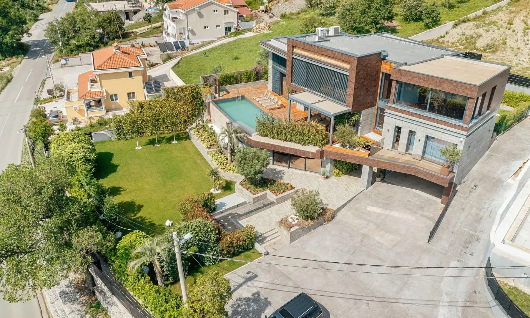 Sale, house, 549m², Dub, Kotor