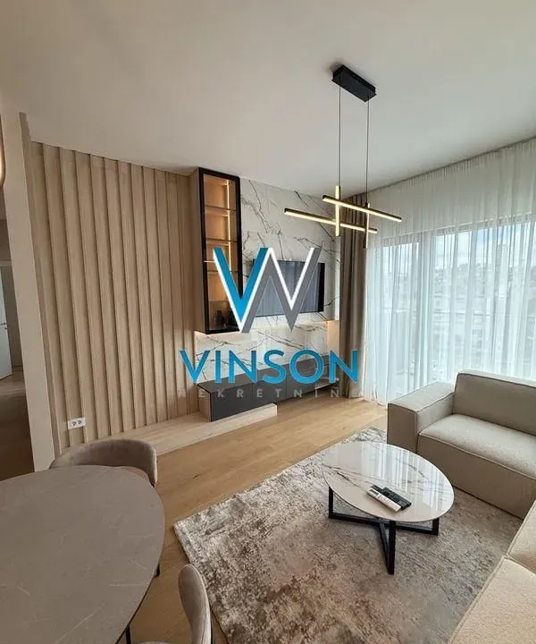 Izdavanje, dvosoban stan, 71m², Savski Venac, Beograd