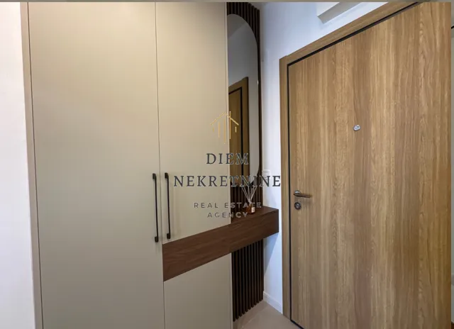 Izdavanje, jednosoban stan, 46m², Centar, Podgorica