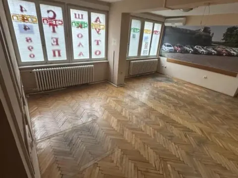 Poslovni prostor in Bulevar Oslobodjenja