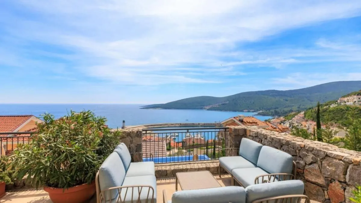 Prodaja, jednosoban stan, 153m², Luštica Bay, Tivat