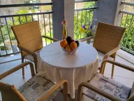 Rent, one bedroom apartment, 50m², Petrovac, Budva - image 11