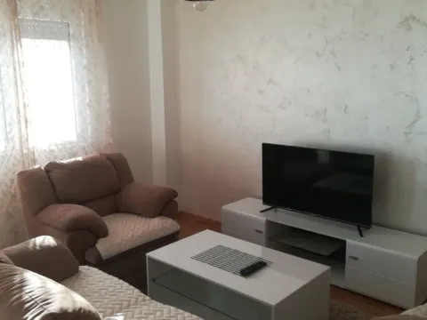 Izdavanje, jednosoban stan, 51m², Zabjelo, Podgorica - image 4