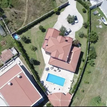Rent, house, 330m², Podgorica, Crna Gora - image 11