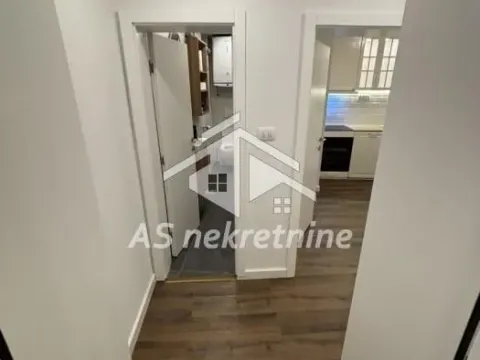 Izdavanje, dvosoban stan, 55m², Stari Grad, Beograd - image 5