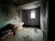 Prodaja, četvorosoban stan, 149m2, Centar, Cetinje