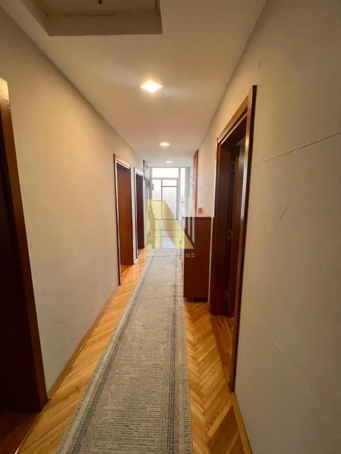 Prodaja, četvorosoban stan, 88m², Veternik, Novi Sad Sve Podlokacije