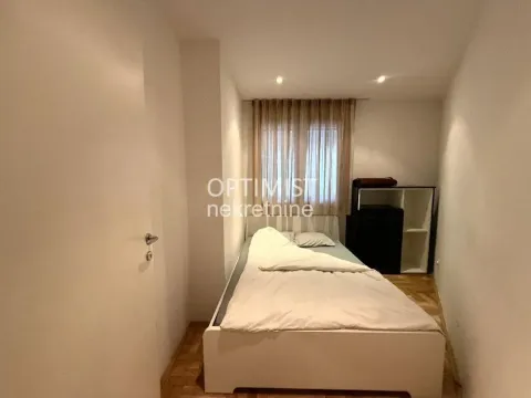 Rent, two bedroom apartment, 40m², Stari Grad, Beograd - image 8