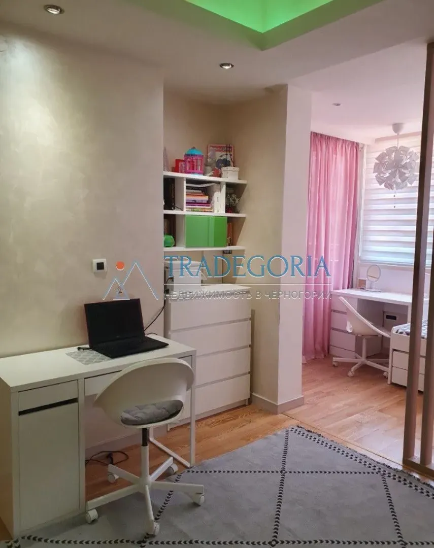 Prodaja, dvosoban stan, 87m², Budva, Crna Gora
