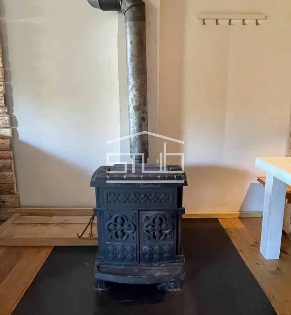 Prodaja, kuća, 77m², Kraljevi Čardaci, Kopaonik