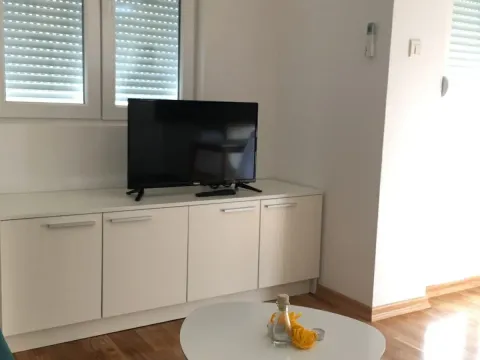 Prodaja, stan, 27m², Centar, Nikšić - image 7