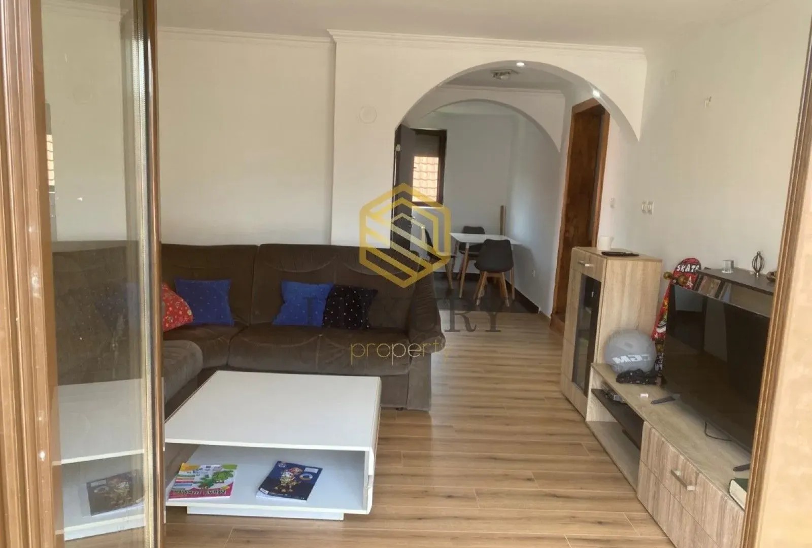 Rent, one bedroom apartment, 85m², Zagorič, Podgorica