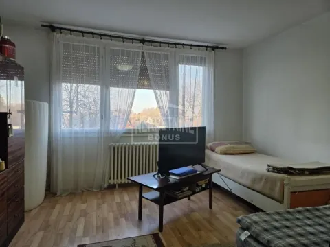 Sale, apartment, 29m², Kertvaroš, Subotica - image 2