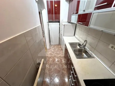 Rent, two bedroom apartment, 60m², Blok 9, Podgorica - image 4