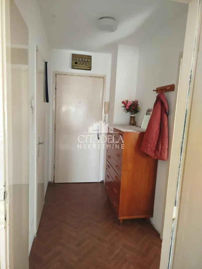 Sale, one bedroom apartment, 36m², Sremčica, Beograd